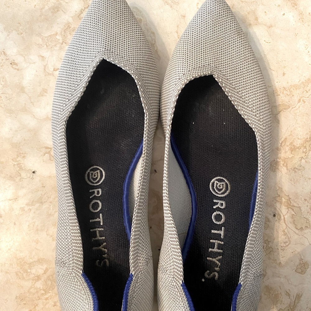 Rothys size 9